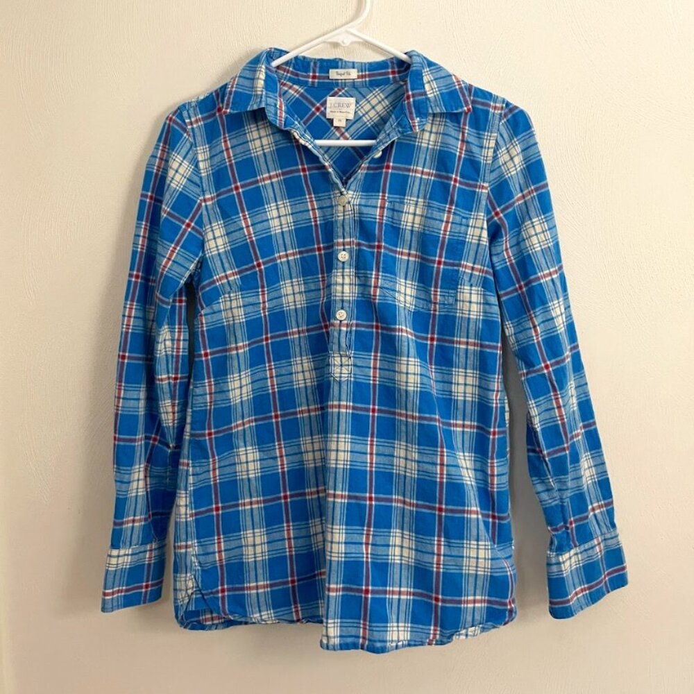 👕 J.Crew Perfect Fit Plaid Button-Up Shirt - Women’s XS 👕 For a good cause!
